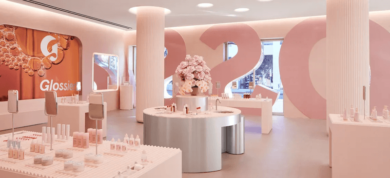 Glossier omnichannel customer experience examples