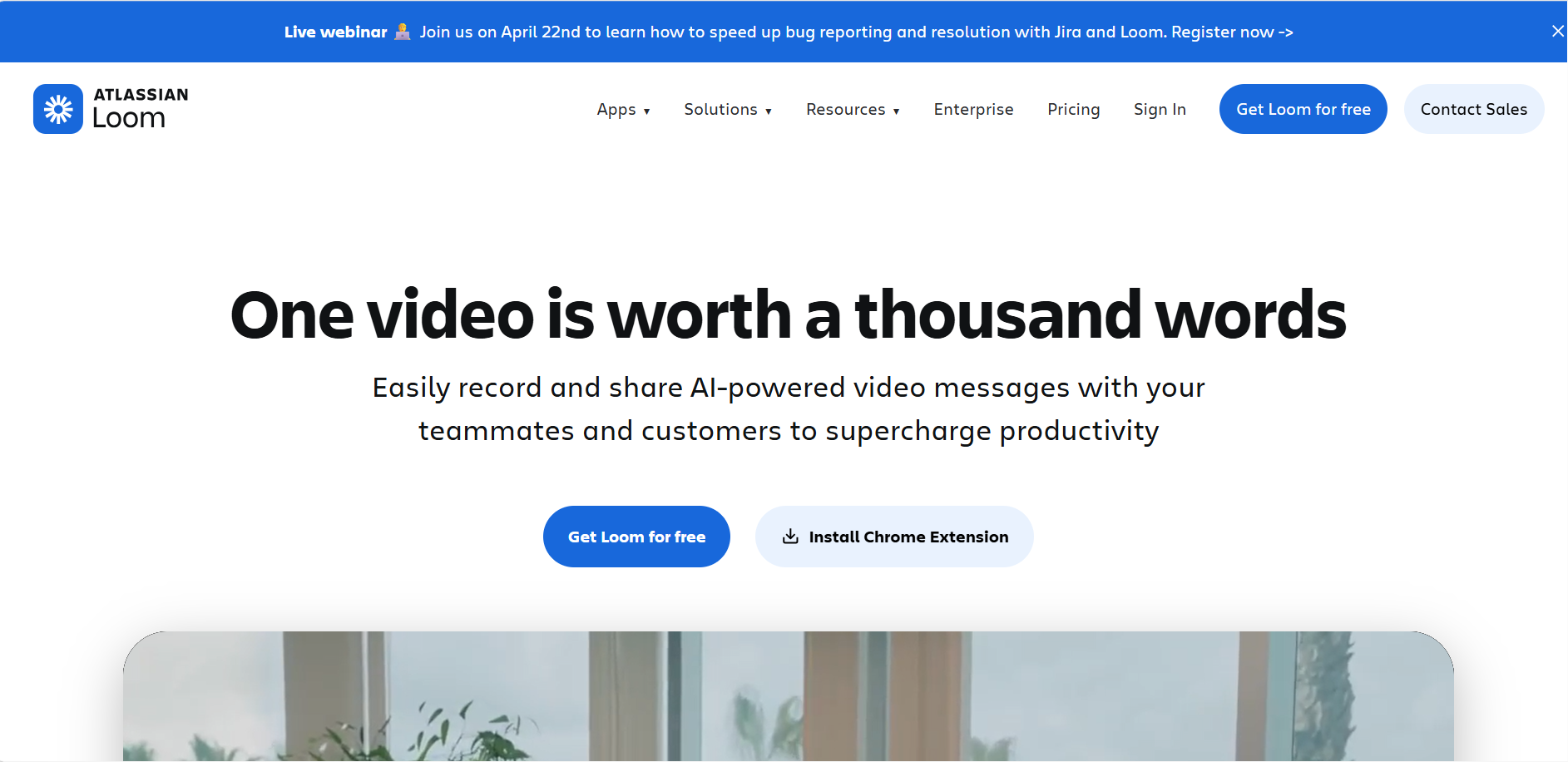 Loom's live banner with CTA.